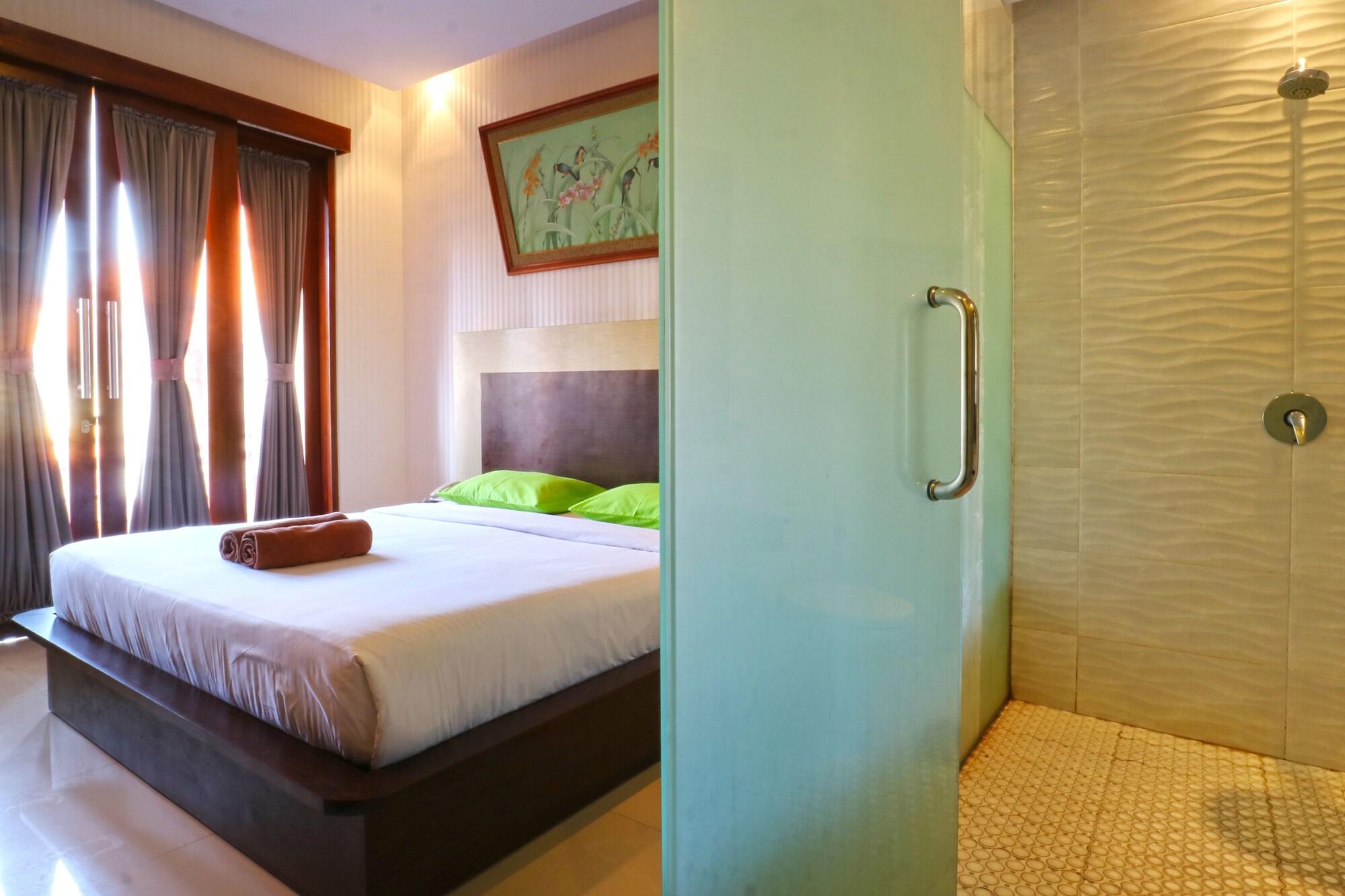 D'Astri Guesthouse Sanur Redpartner เดนปาซาร์ ภายนอก รูปภาพ