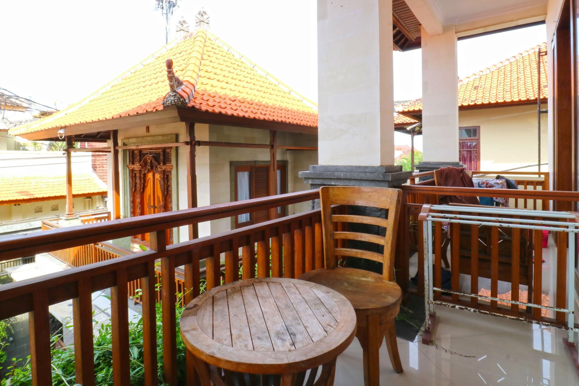 D'Astri Guesthouse Sanur Redpartner เดนปาซาร์ ภายนอก รูปภาพ