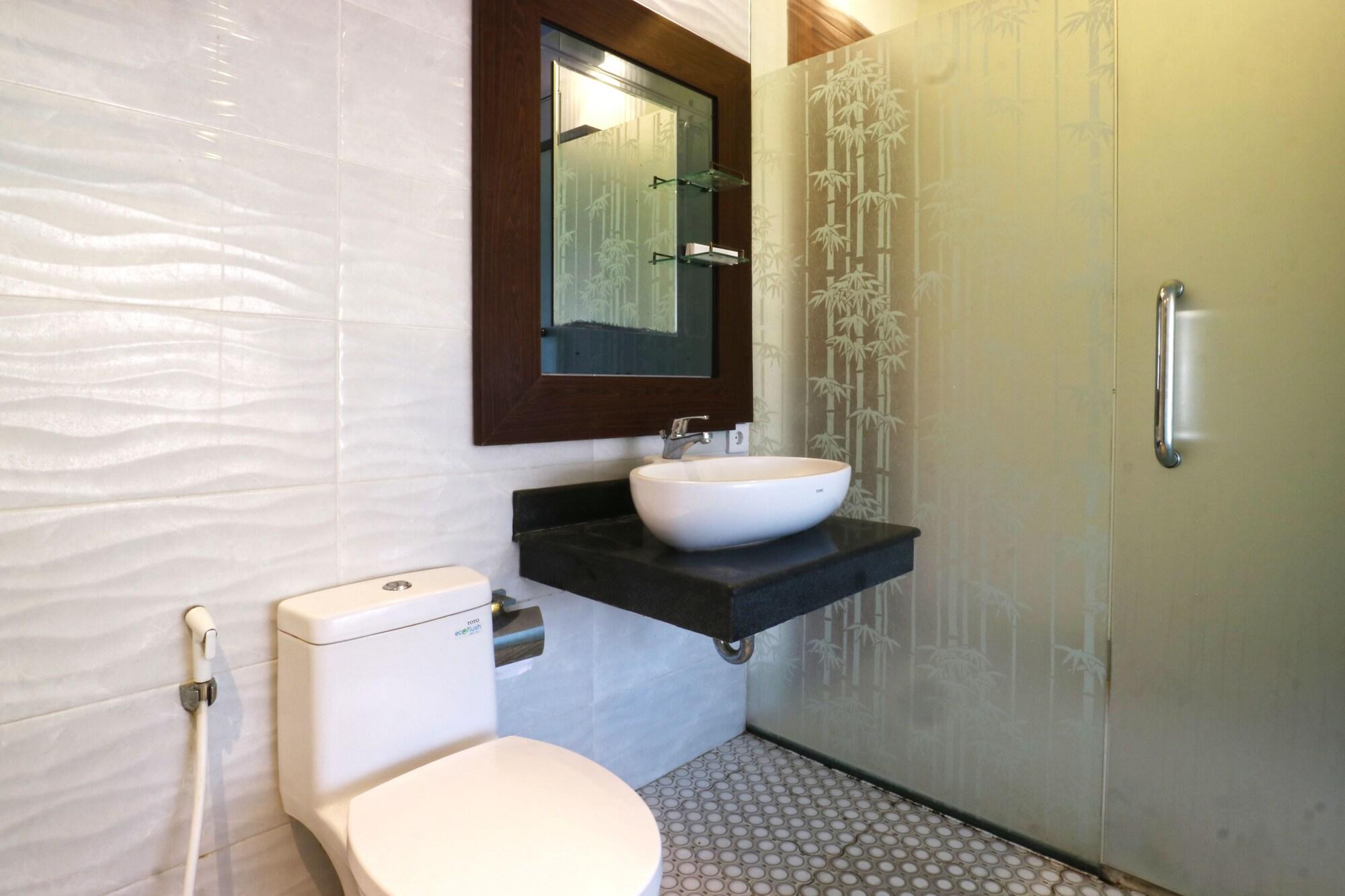 D'Astri Guesthouse Sanur Redpartner เดนปาซาร์ ภายนอก รูปภาพ