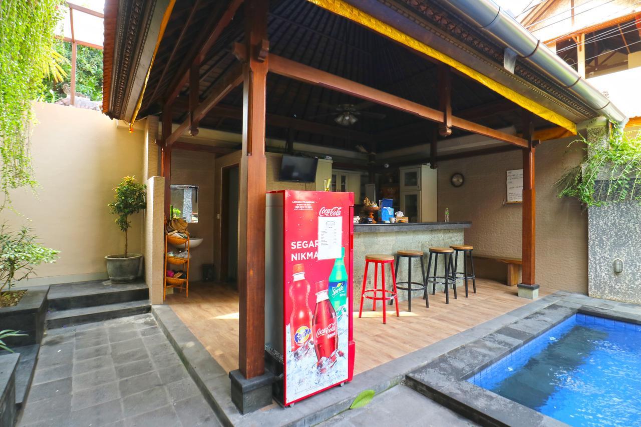 D'Astri Guesthouse Sanur Redpartner เดนปาซาร์ ภายนอก รูปภาพ